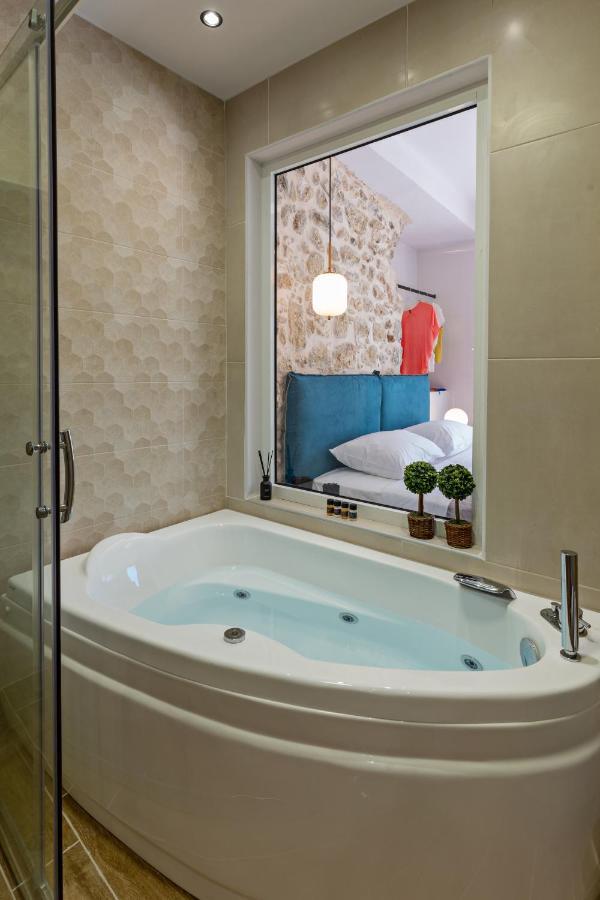 Erotokritos City Luxury Suites Rethymno Esterno foto